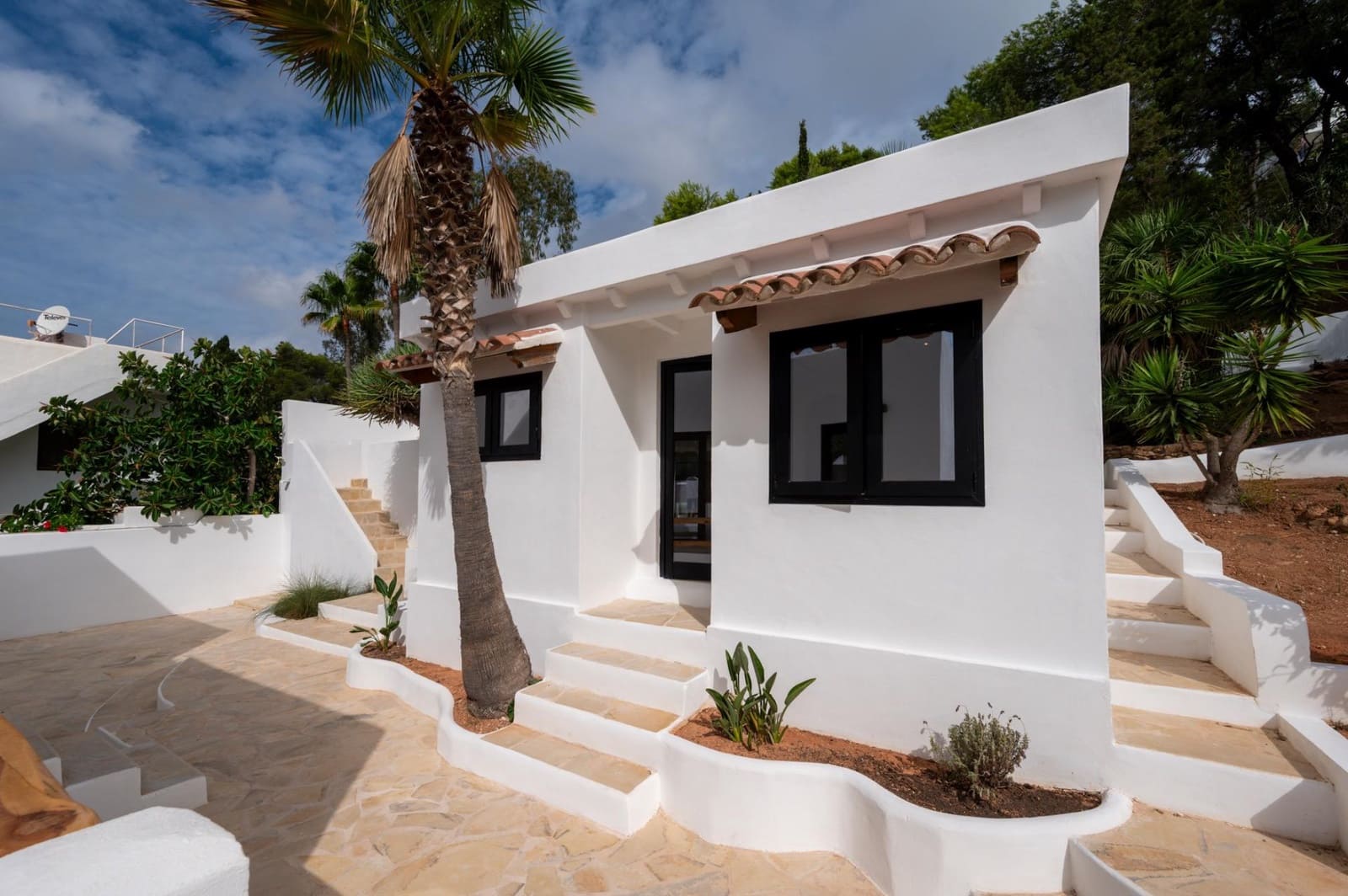 5 soveværelse Villa til salg i Cala Llonga med swimmingpool garage - € 2.495.000 (Ref: 10155315)
