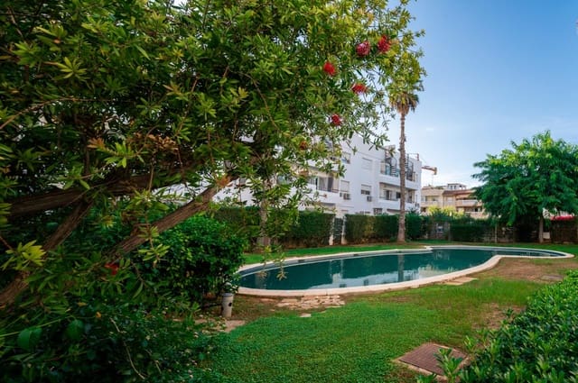 1 sypialnia Apartament na sprzedaż w Santa Eulalia / Santa Eularia z basenem garażem - 380 000 € (Ref: 10159748)