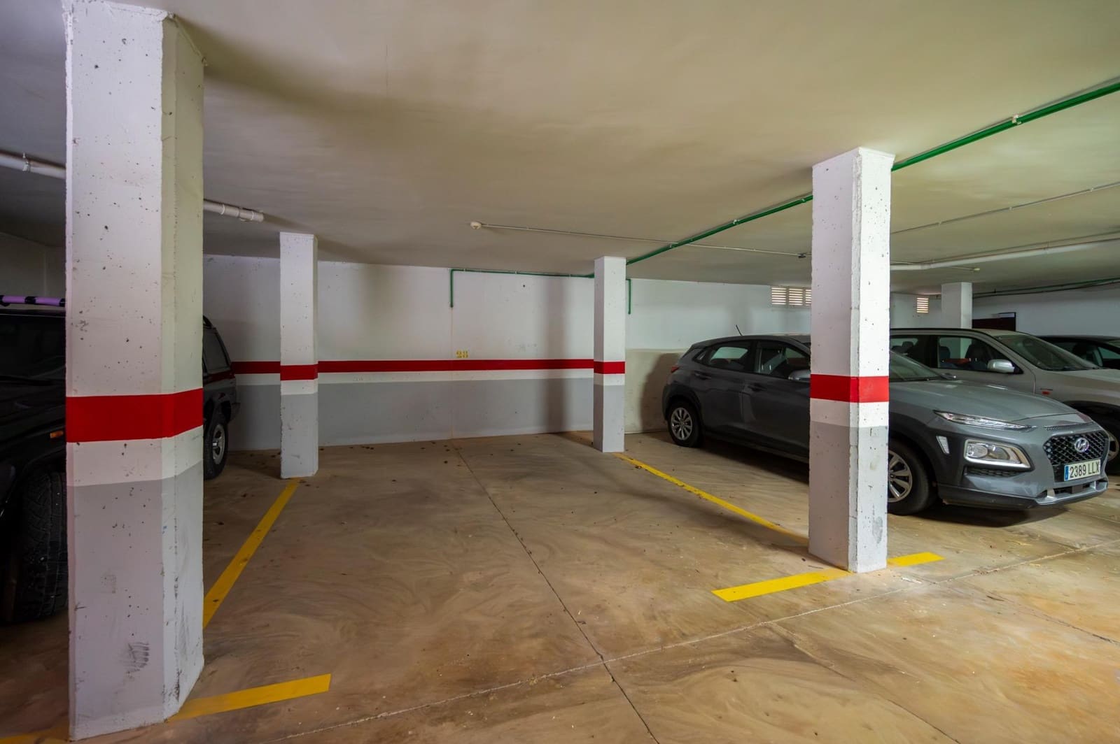 1 quarto Apartamento para venda em Santa Eulalia / Santa Eularia com piscina garagem - 320 000 € (Ref: 10174650)