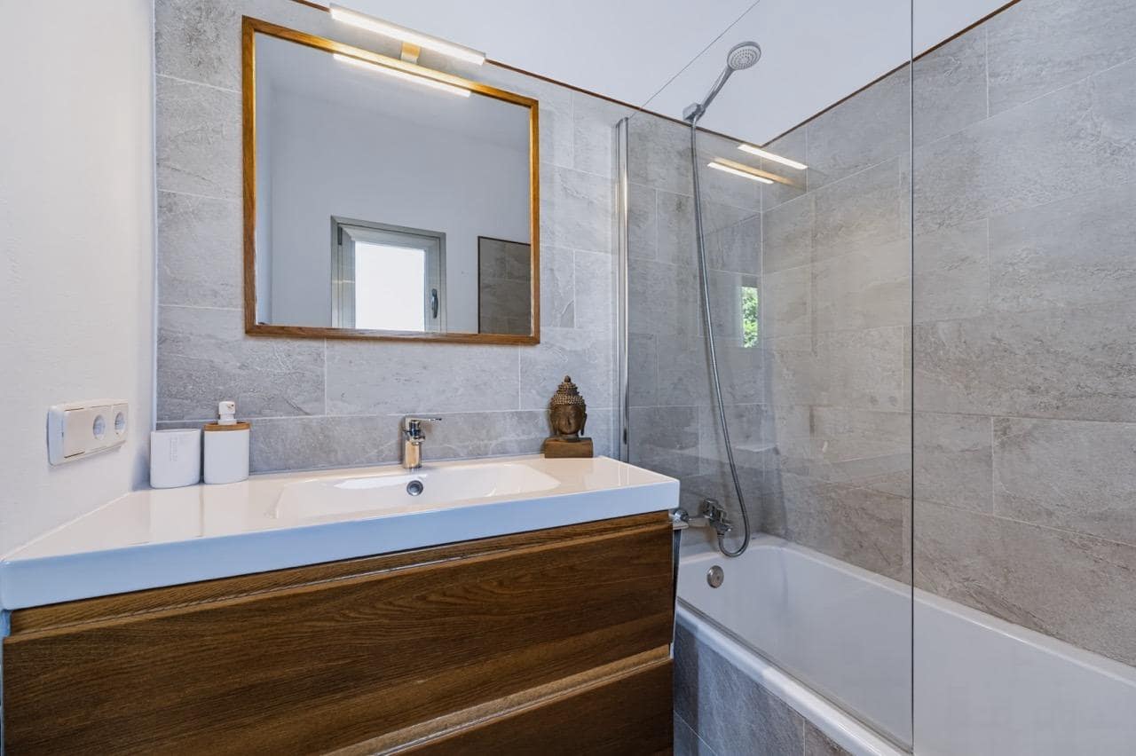 4 quarto Moradia para venda em Cala Llenya com garagem - 1 595 000 € (Ref: 10180665)