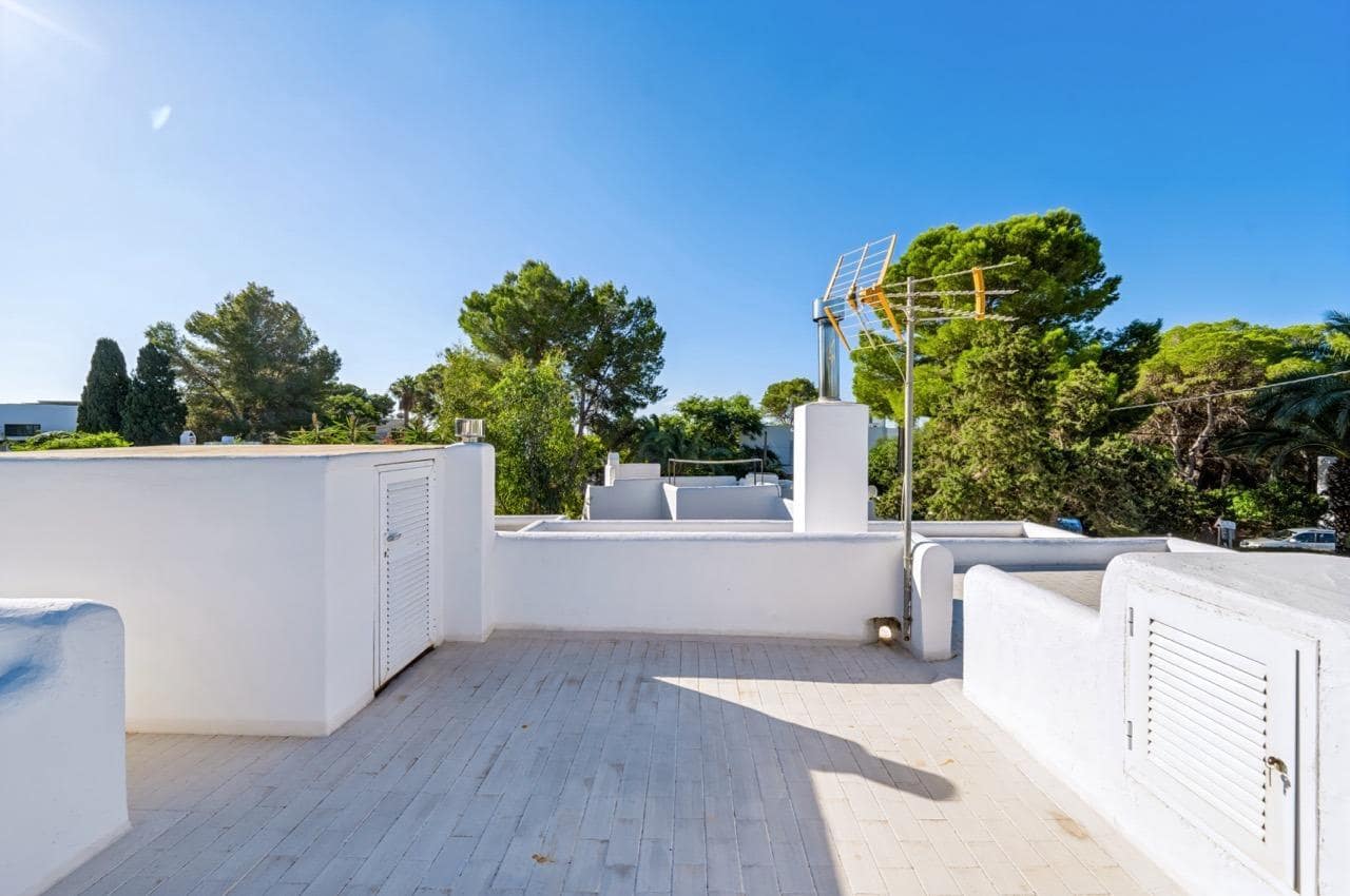 4 quarto Moradia para venda em Cala Llenya com garagem - 1 595 000 € (Ref: 10180665)