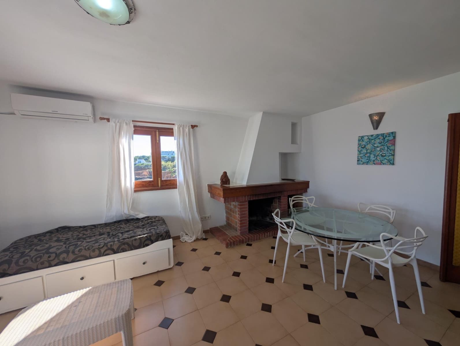 3 slaapkamer Penthouse te huur in Santa Eulalia / Santa Eularia - € 1.800 (Ref: 10184994)