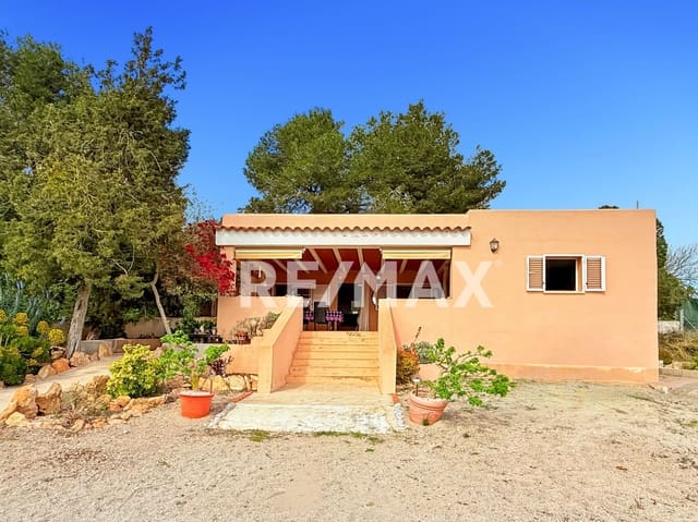3 bedroom Villa for sale in Santa Gertrudis de Fruitera, Santa Eulalia / Santa Eularia with garage - € 1,590,000 (Ref: 9160179)