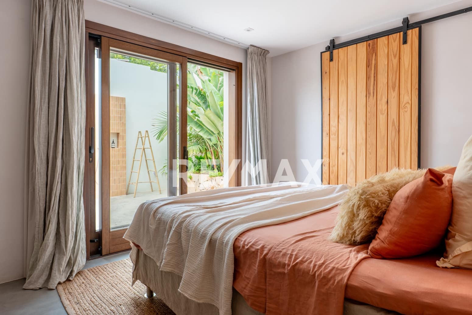 5 slaapkamer Villa te koop in Port des Torrent met zwembad garage - € 2.998.000 (Ref: 9170444)