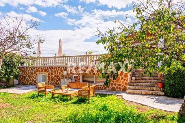 6 soverom Villa til salgs i Sant Llorenç de Balafia, Sant Joan de Labritja med svømmebasseng garasje - € 2 300 000 (Ref: 9170445)