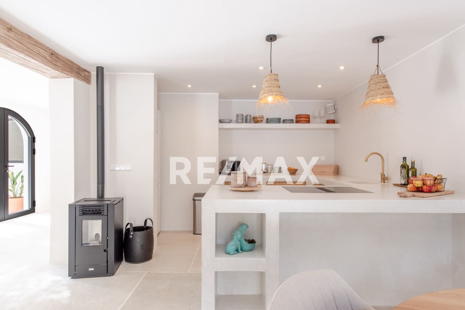 4 bedroom Villa for sale in Santa Eulalia / Santa Eularia - € 2,495,000 (Ref: 9170446)