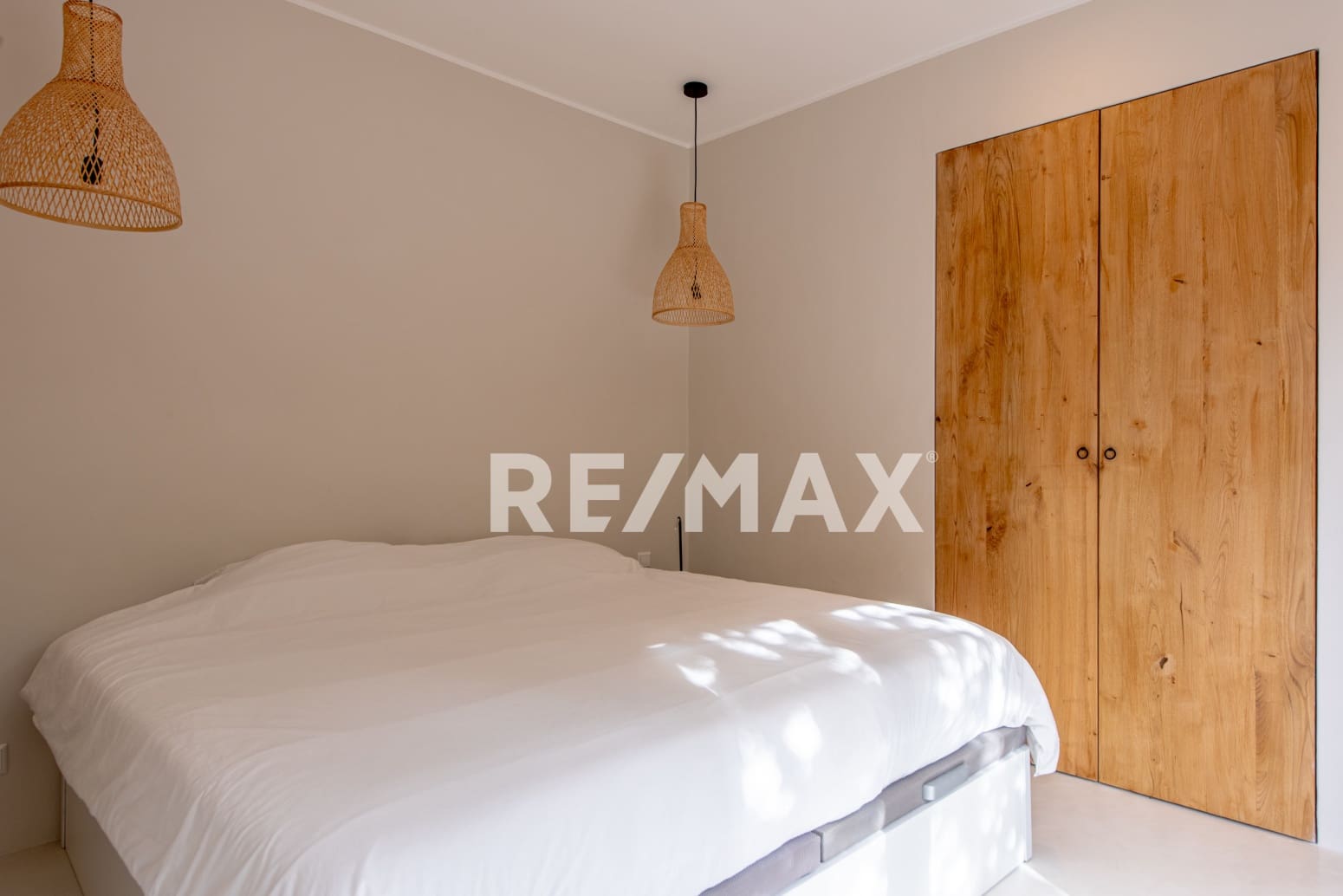 4 bedroom Villa for sale in Santa Eulalia / Santa Eularia - € 2,495,000 (Ref: 9170446)