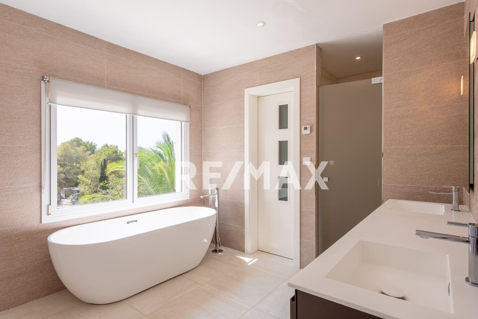 5 soveværelse Villa til salg i Can Furnet med swimmingpool garage - € 3.650.000 (Ref: 9170448)