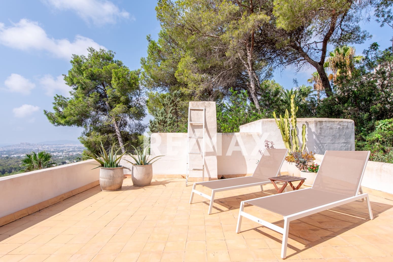 5 soveværelse Villa til salg i Can Furnet med swimmingpool garage - € 3.650.000 (Ref: 9170448)