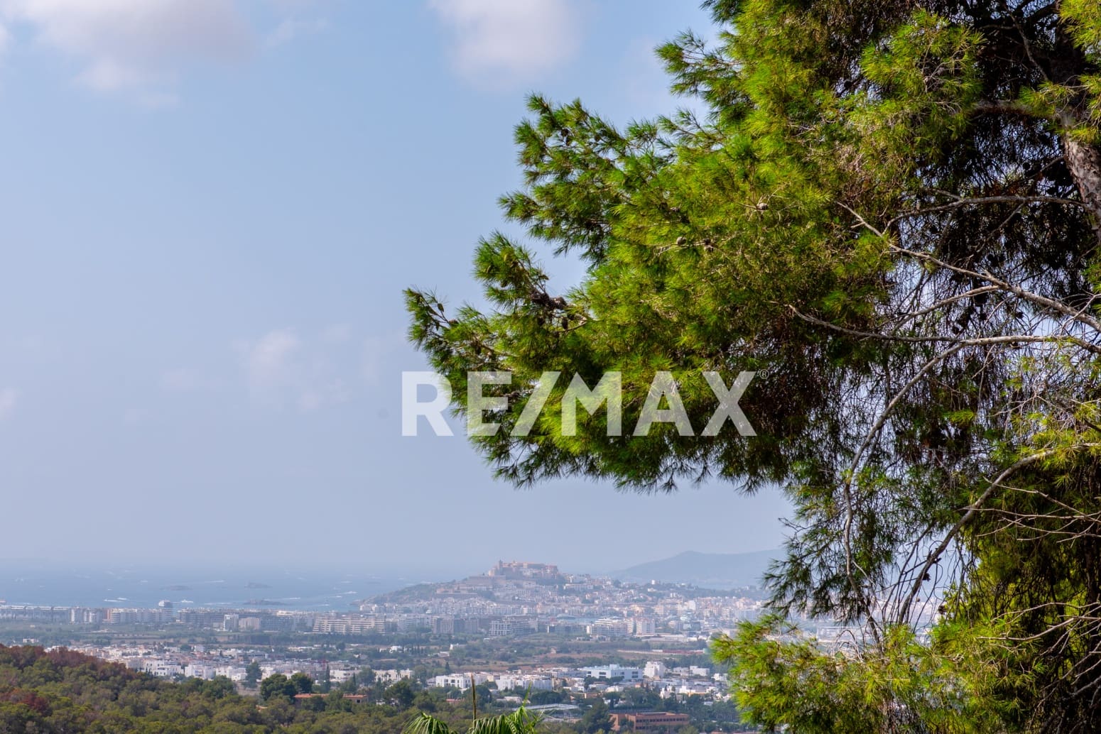 5 soveværelse Villa til salg i Can Furnet med swimmingpool garage - € 3.650.000 (Ref: 9170448)