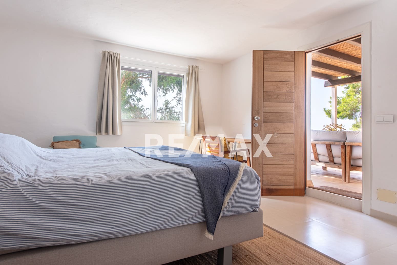 5 soveværelse Villa til salg i Can Furnet med swimmingpool garage - € 3.650.000 (Ref: 9170448)