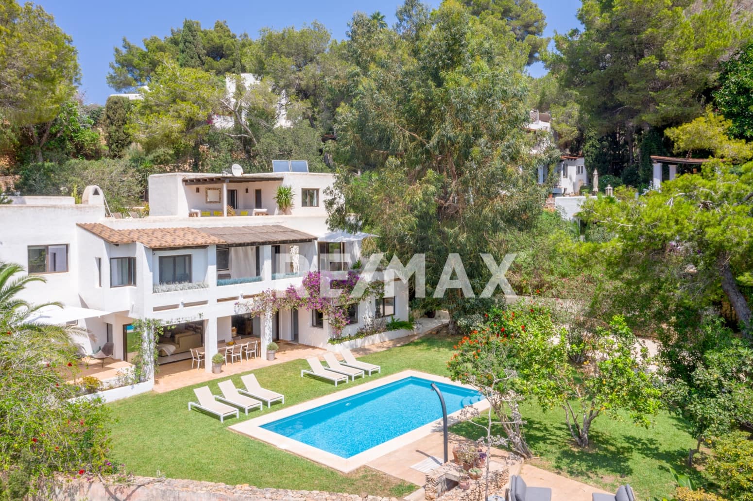 5 soveværelse Villa til salg i Can Furnet med swimmingpool garage - € 3.650.000 (Ref: 9170448)