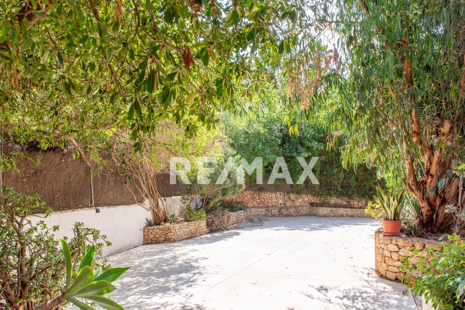 5 soveværelse Villa til salg i Can Furnet med swimmingpool garage - € 3.650.000 (Ref: 9170448)