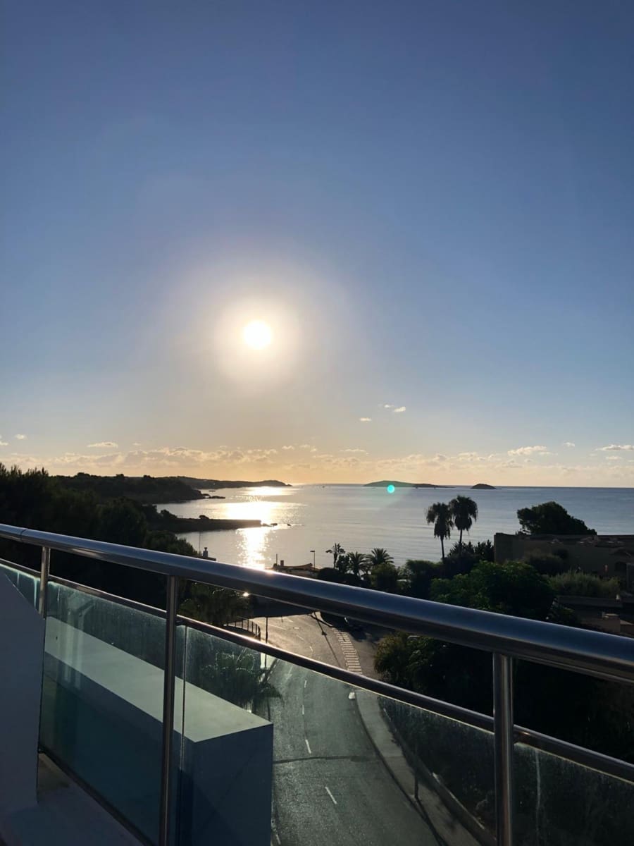 2 bedroom Flat for sale in Santa Eulalia / Santa Eularia with pool garage - € 795,000 (Ref: 9170449)