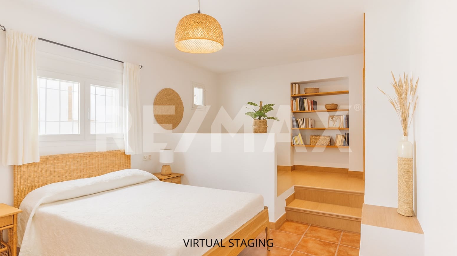 Chalet de 6 habitaciones en Santa Eulalia / Santa Eularia en venta con piscina garaje - 1.650.000 € (Ref: 9170451)