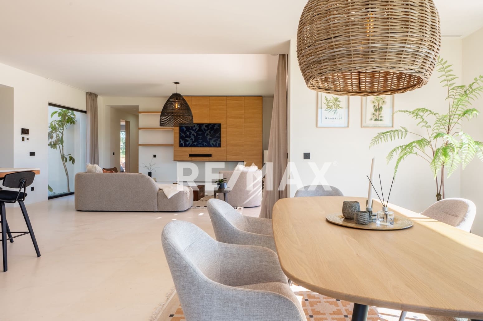3 soveværelse Villa til salg i Sant Rafael de Sa Creu med swimmingpool - € 3.295.000 (Ref: 9170452)