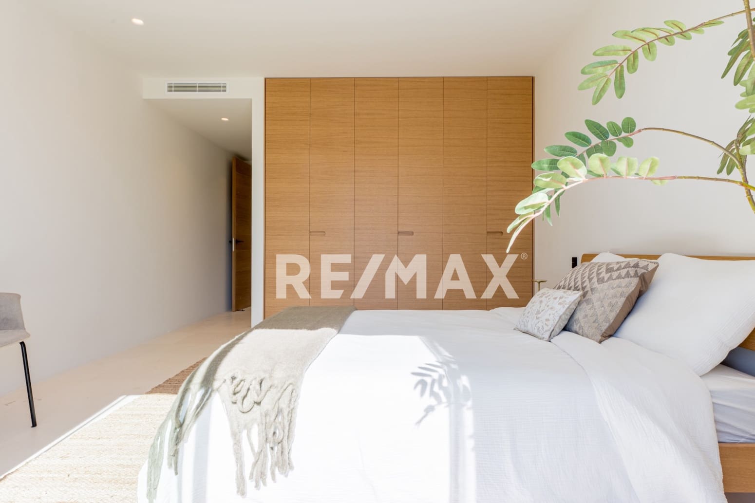 3 soveværelse Villa til salg i Sant Rafael de Sa Creu med swimmingpool - € 3.295.000 (Ref: 9170452)