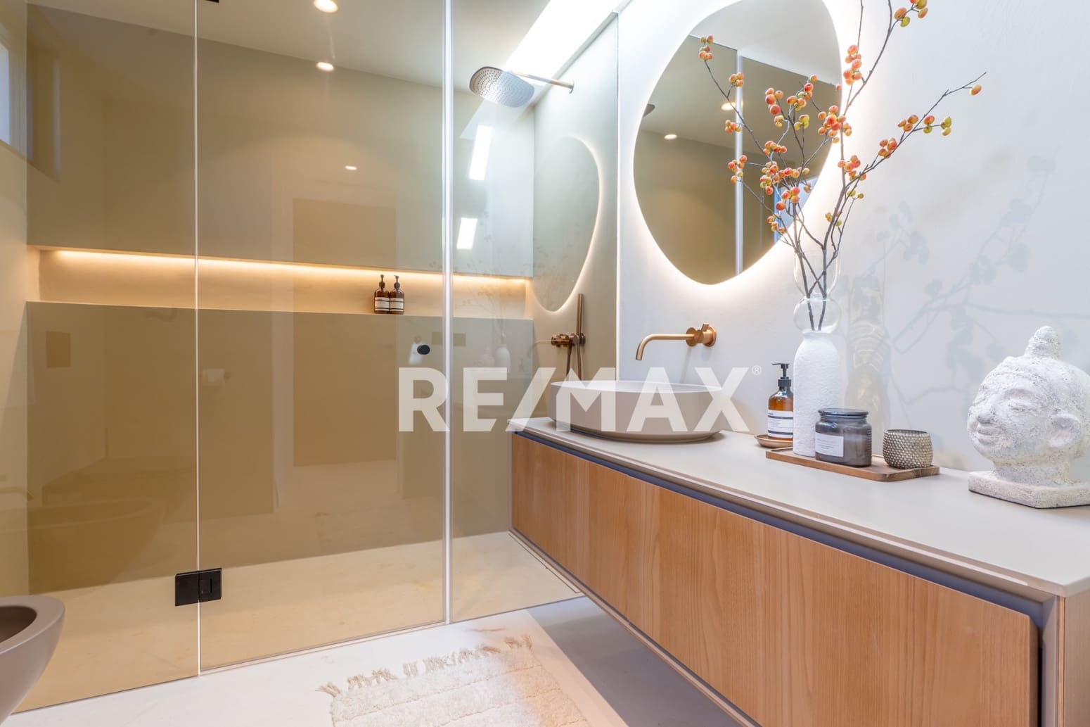 3 soveværelse Villa til salg i Sant Rafael de Sa Creu med swimmingpool - € 3.295.000 (Ref: 9170452)