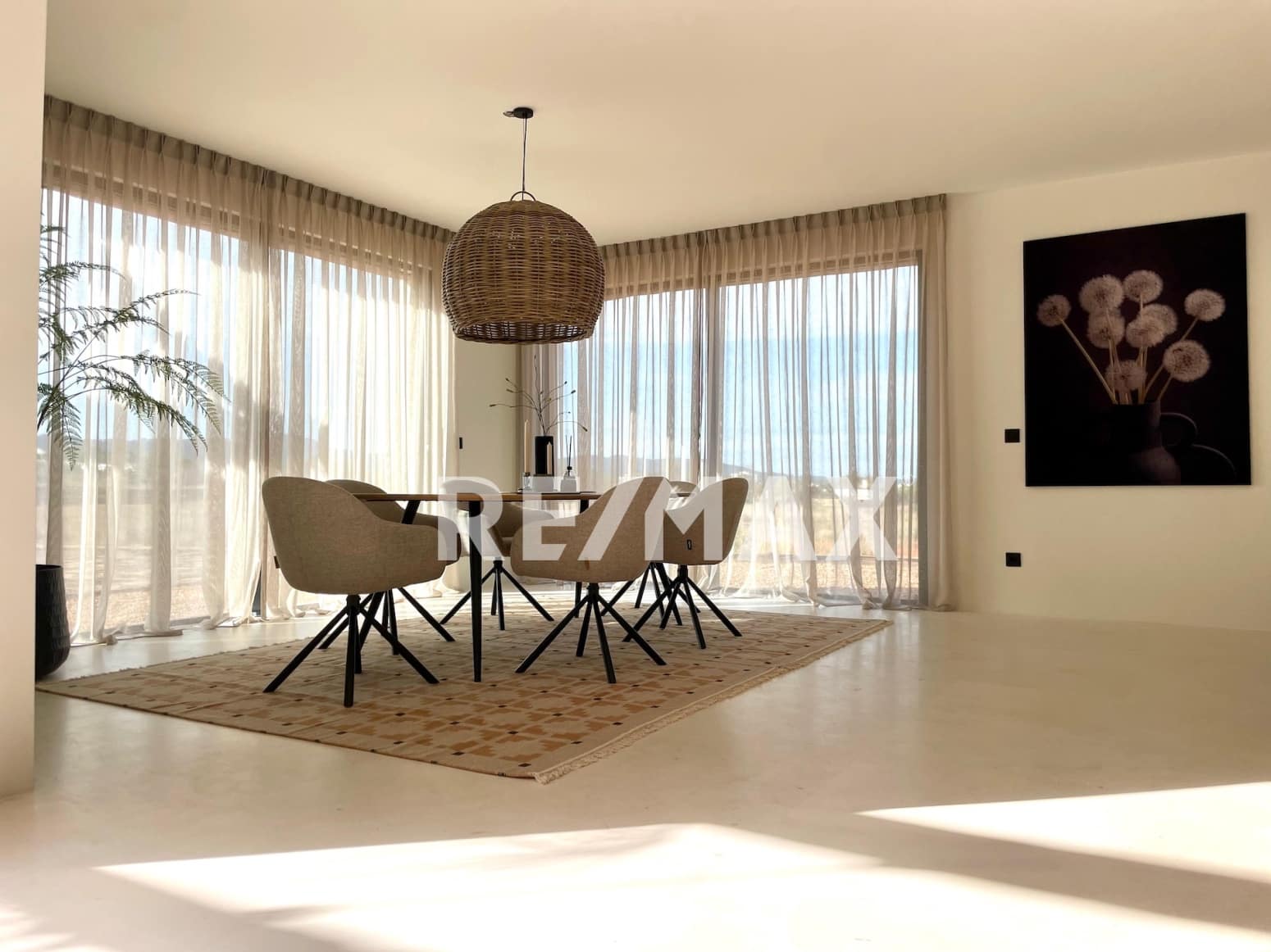 3 soveværelse Villa til salg i Sant Rafael de Sa Creu med swimmingpool - € 3.295.000 (Ref: 9170452)