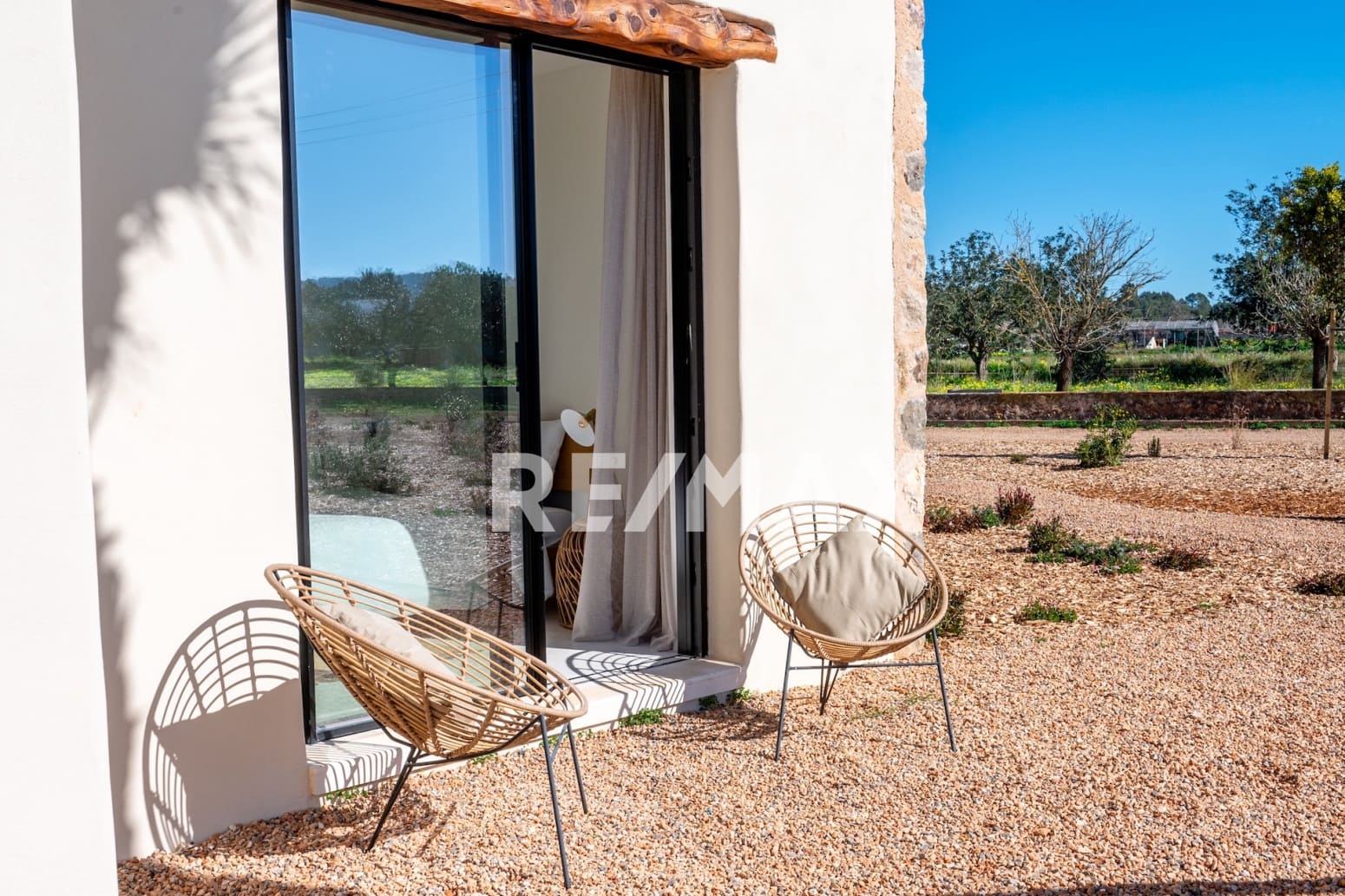 3 soveværelse Villa til salg i Sant Rafael de Sa Creu med swimmingpool - € 3.295.000 (Ref: 9170452)