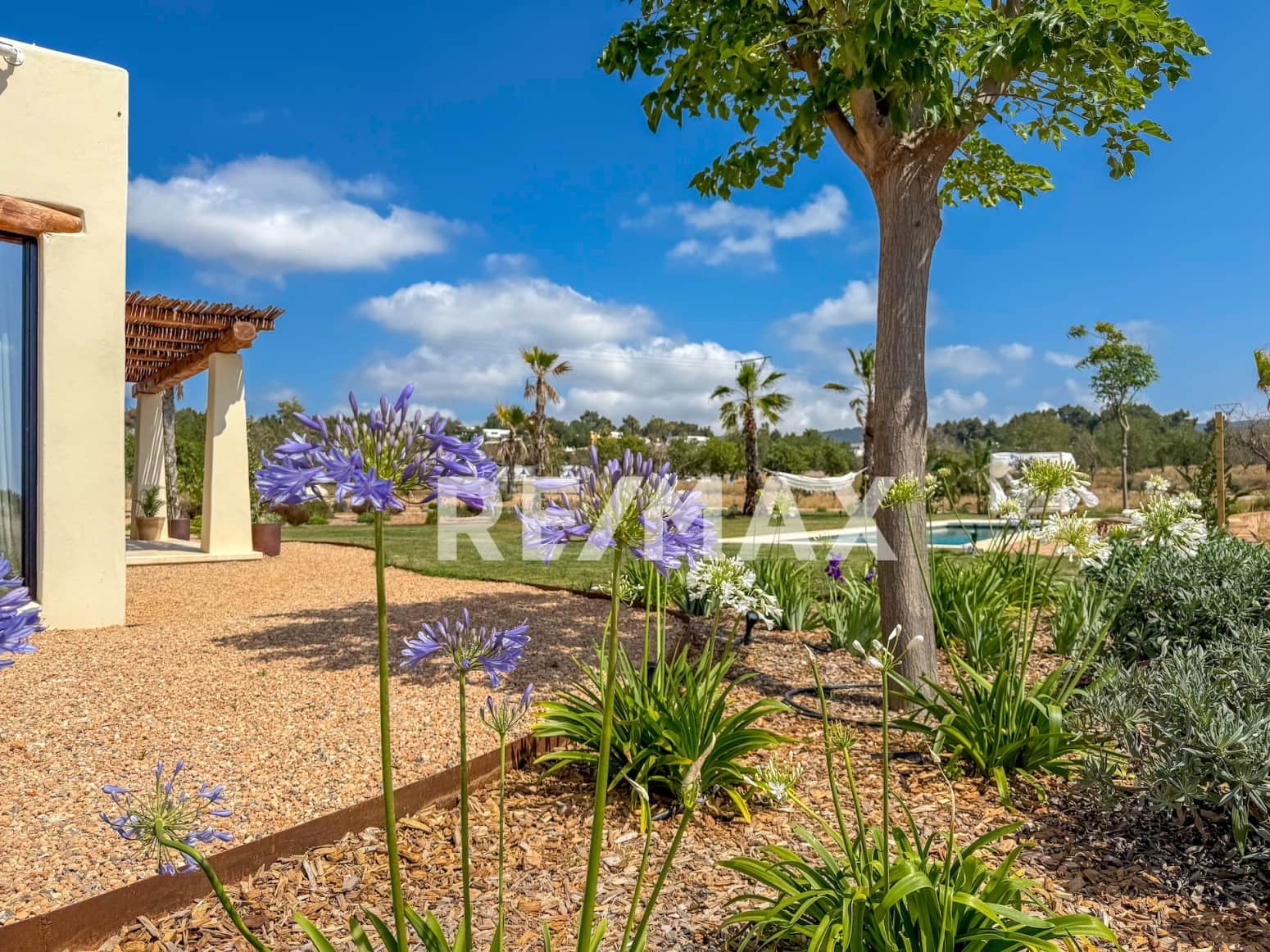 3 soveværelse Villa til salg i Sant Rafael de Sa Creu med swimmingpool - € 3.295.000 (Ref: 9170452)