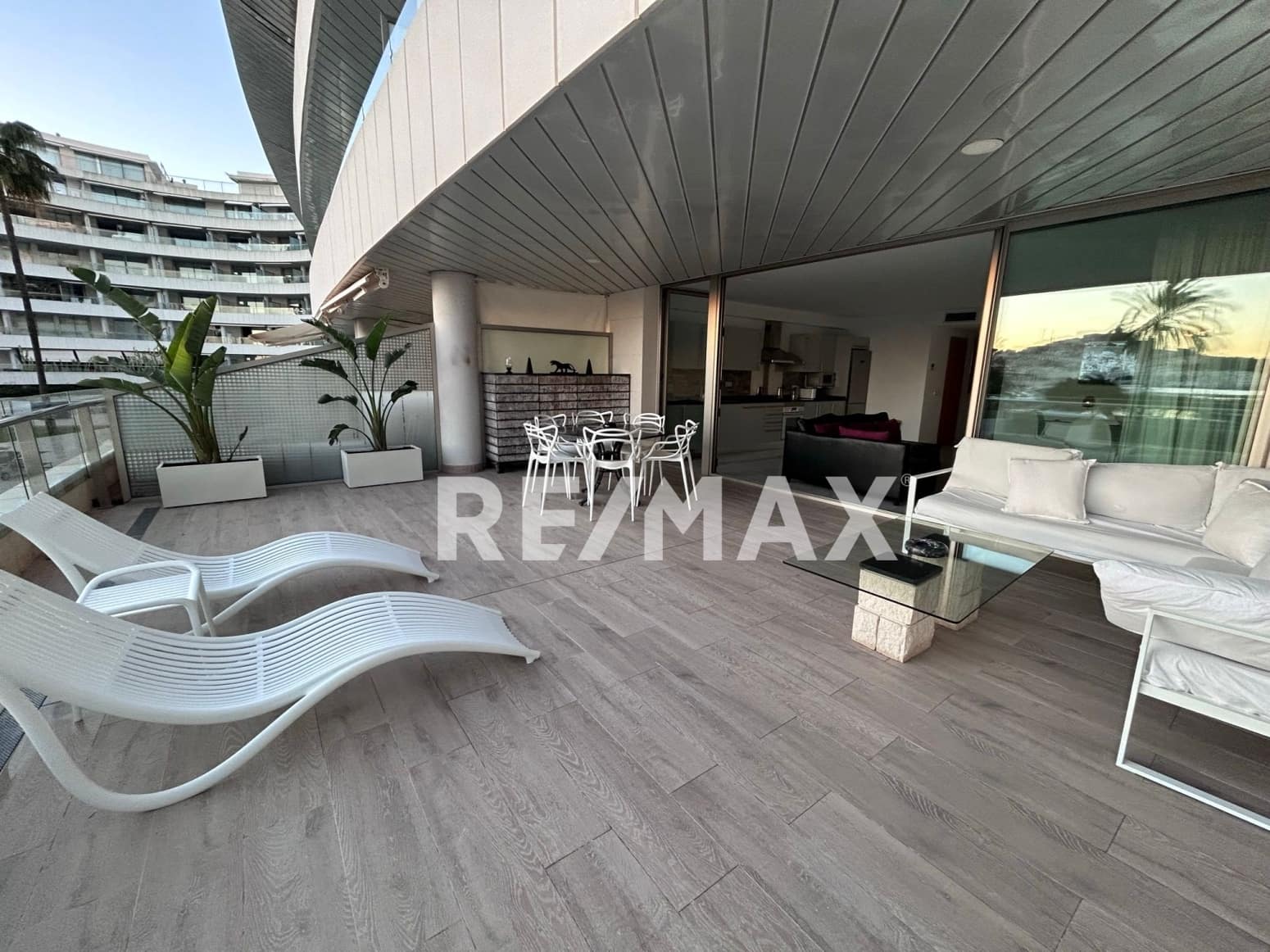 2 soveværelse Lejlighed til salg i Ibiza by med swimmingpool garage - € 1.500.000 (Ref: 9170459)