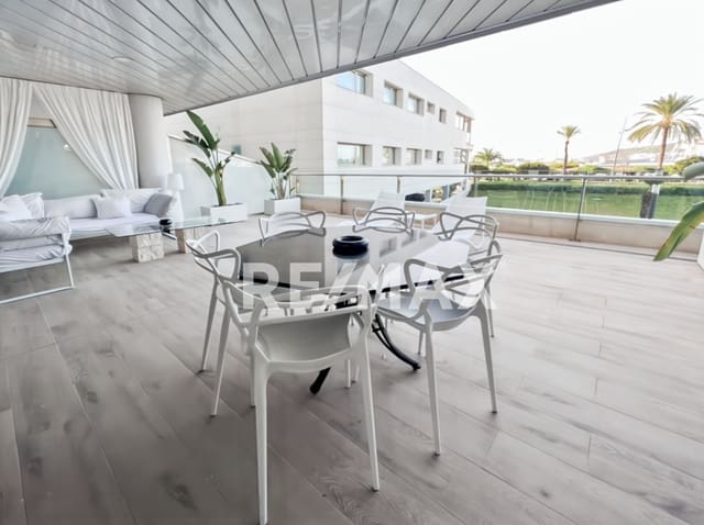 Piso de 2 habitaciones en Ibiza / Eivissa ciudad en venta con piscina garaje - 1.500.000 € (Ref: 9170459)
