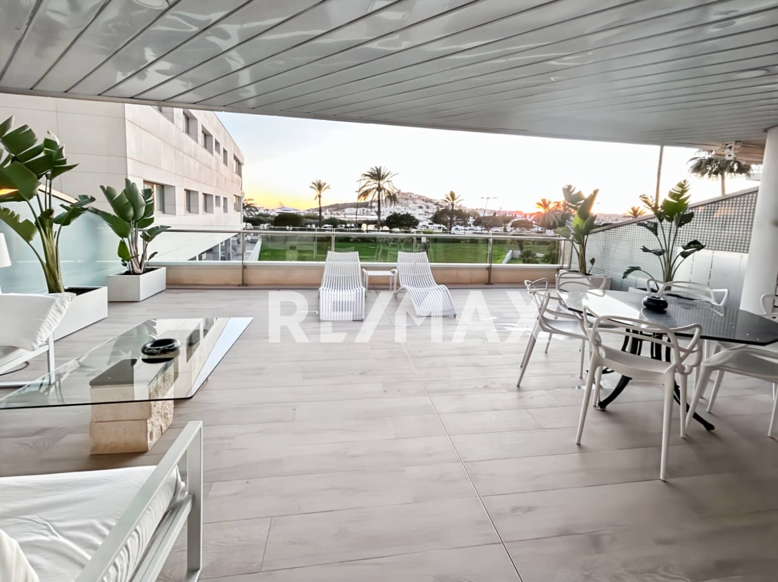 2 sypialnia Mieszkanie na sprzedaż w Miasto Ibiza / Eivissa z basenem garażem - 1 500 000 € (Ref: 9170459)