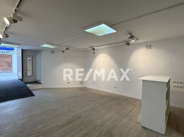 1 sypialnia Komercyjne do wynajęcia w Miasto Ibiza / Eivissa - 1 833 € (Ref: 9170460)