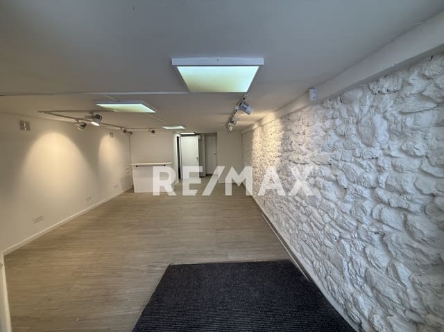 1 sypialnia Komercyjne do wynajęcia w Miasto Ibiza / Eivissa - 1 833 € (Ref: 9170460)