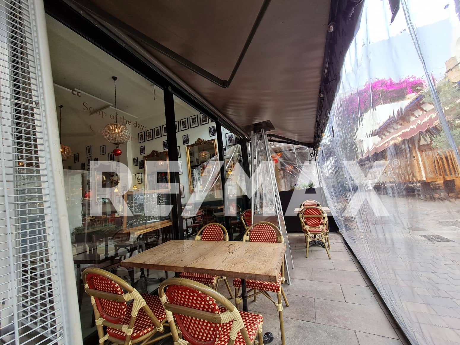 Komercyjne do wynajęcia w Santa Eulalia / Santa Eularia - 2 500 € (Ref: 9170462)