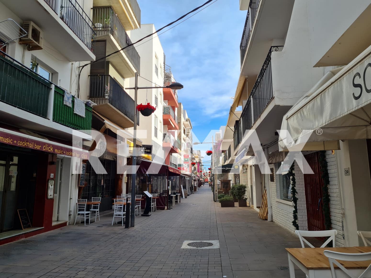 Komercyjne do wynajęcia w Santa Eulalia / Santa Eularia - 2 500 € (Ref: 9170462)