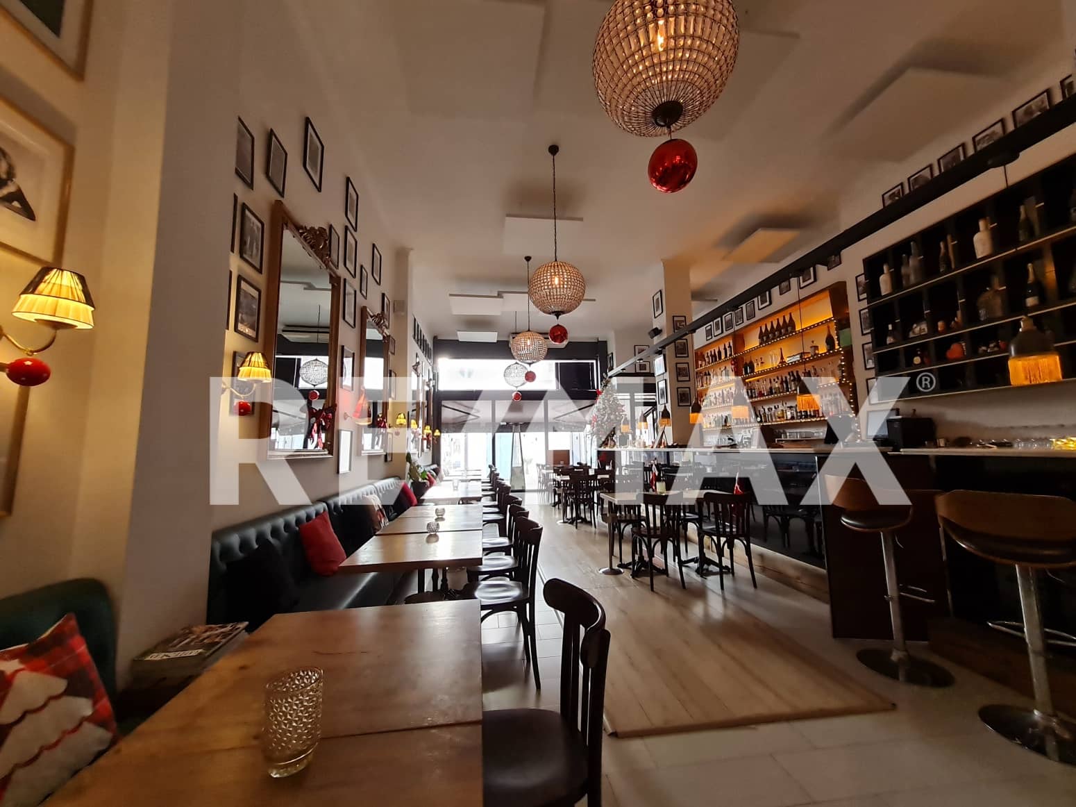 Komercyjne do wynajęcia w Santa Eulalia / Santa Eularia - 2 500 € (Ref: 9170462)