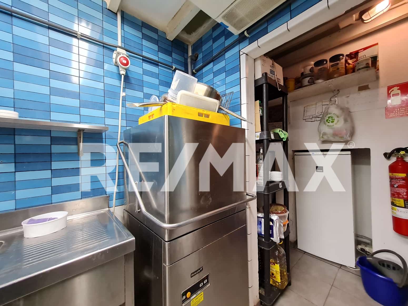 Komercyjne do wynajęcia w Santa Eulalia / Santa Eularia - 2 500 € (Ref: 9170462)