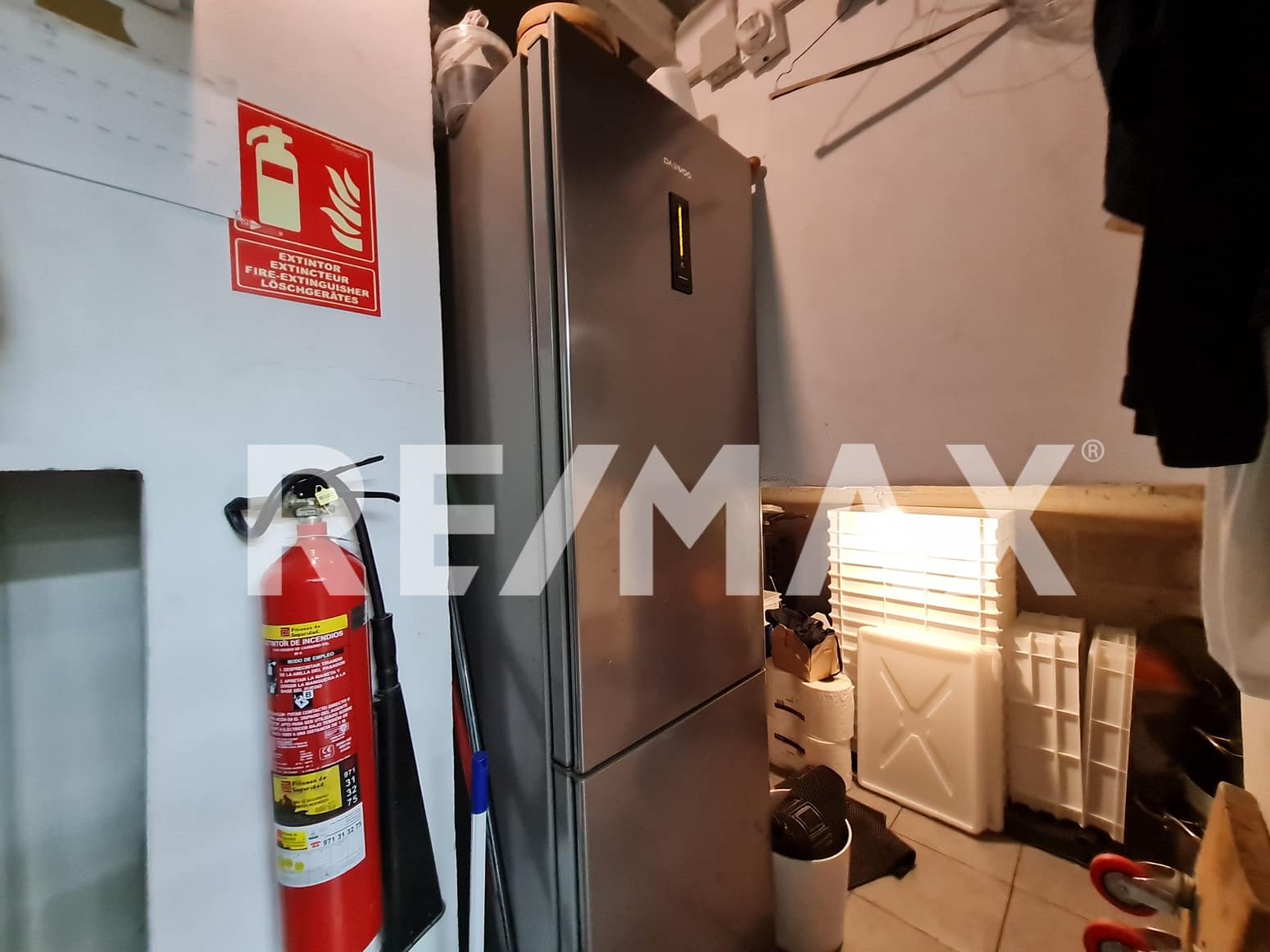 Komercyjne do wynajęcia w Santa Eulalia / Santa Eularia - 2 500 € (Ref: 9170462)