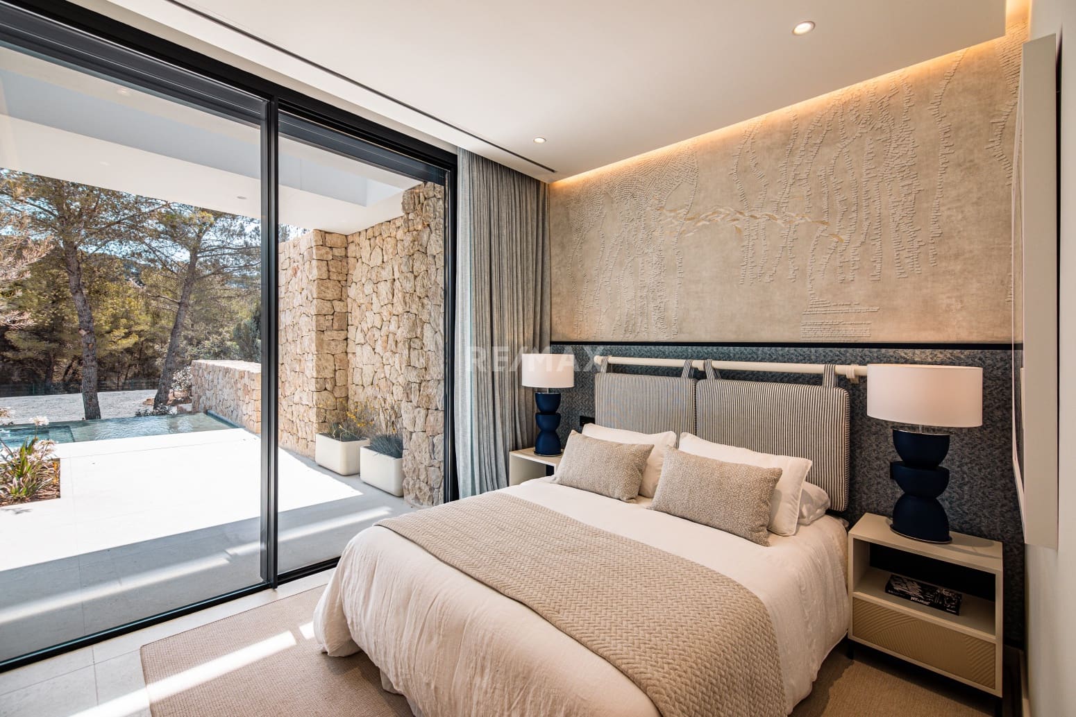 4 sypialnia Willa na sprzedaż w Roca Llisa z basenem garażem - 4 600 000 € (Ref: 9170464)