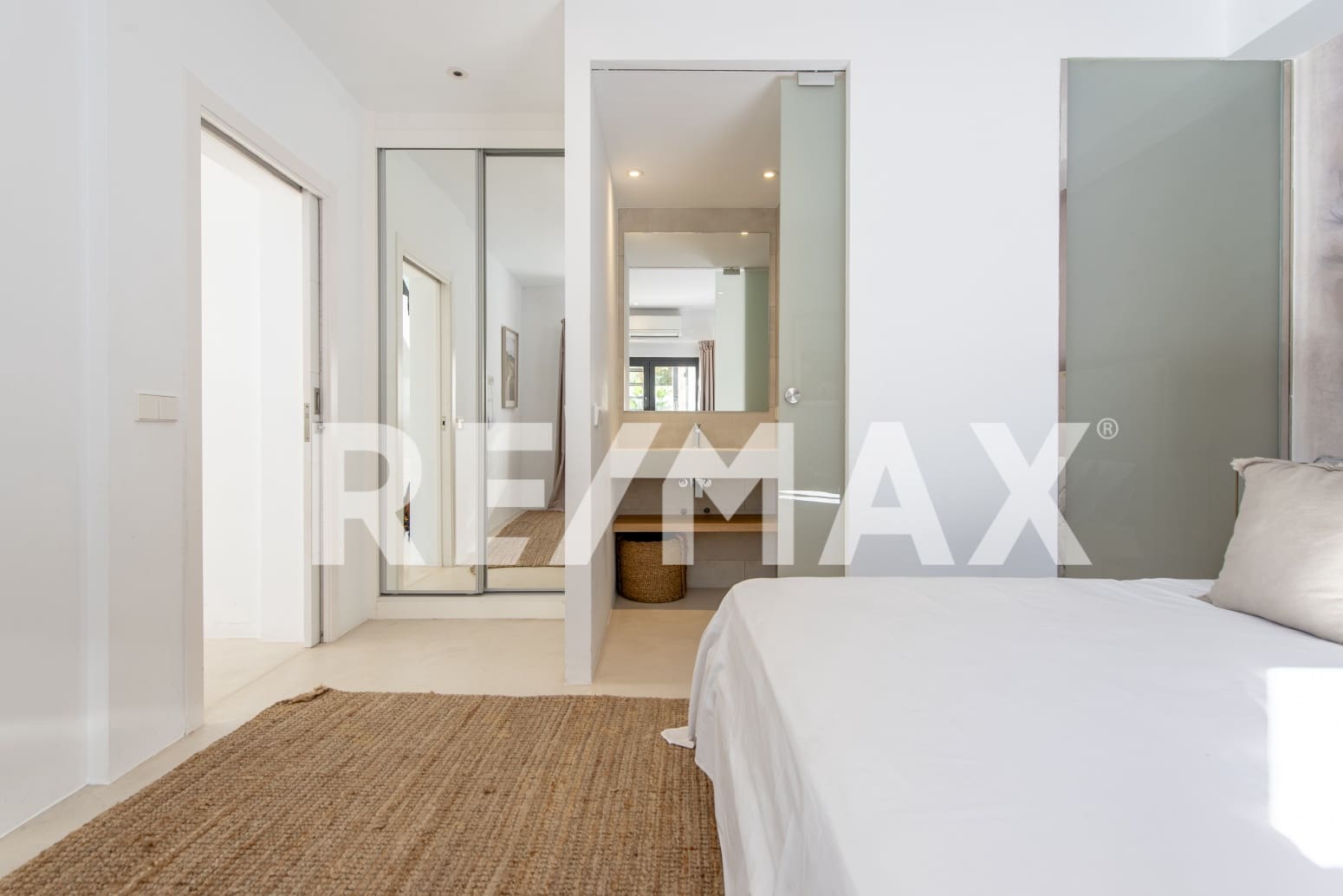 8 slaapkamer Villa te koop in San Jose / Sant Josep de Sa Talaia met zwembad - € 2.698.000 (Ref: 9170465)