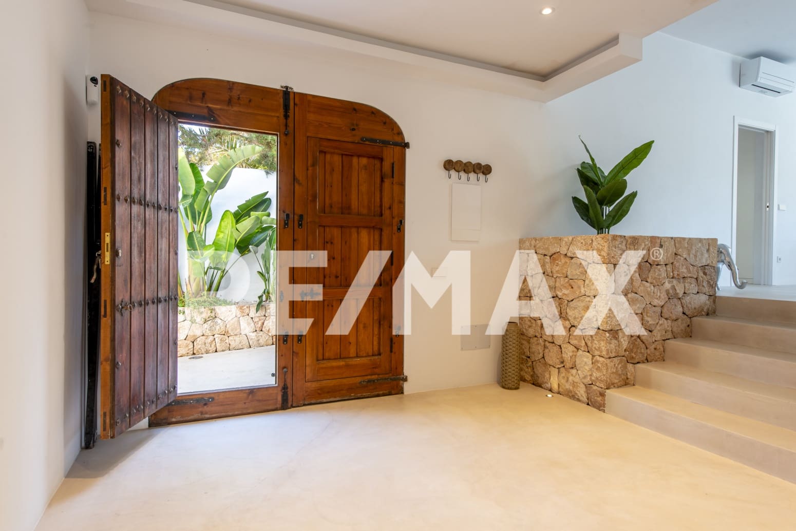 8 slaapkamer Villa te koop in San Jose / Sant Josep de Sa Talaia met zwembad - € 2.698.000 (Ref: 9170465)