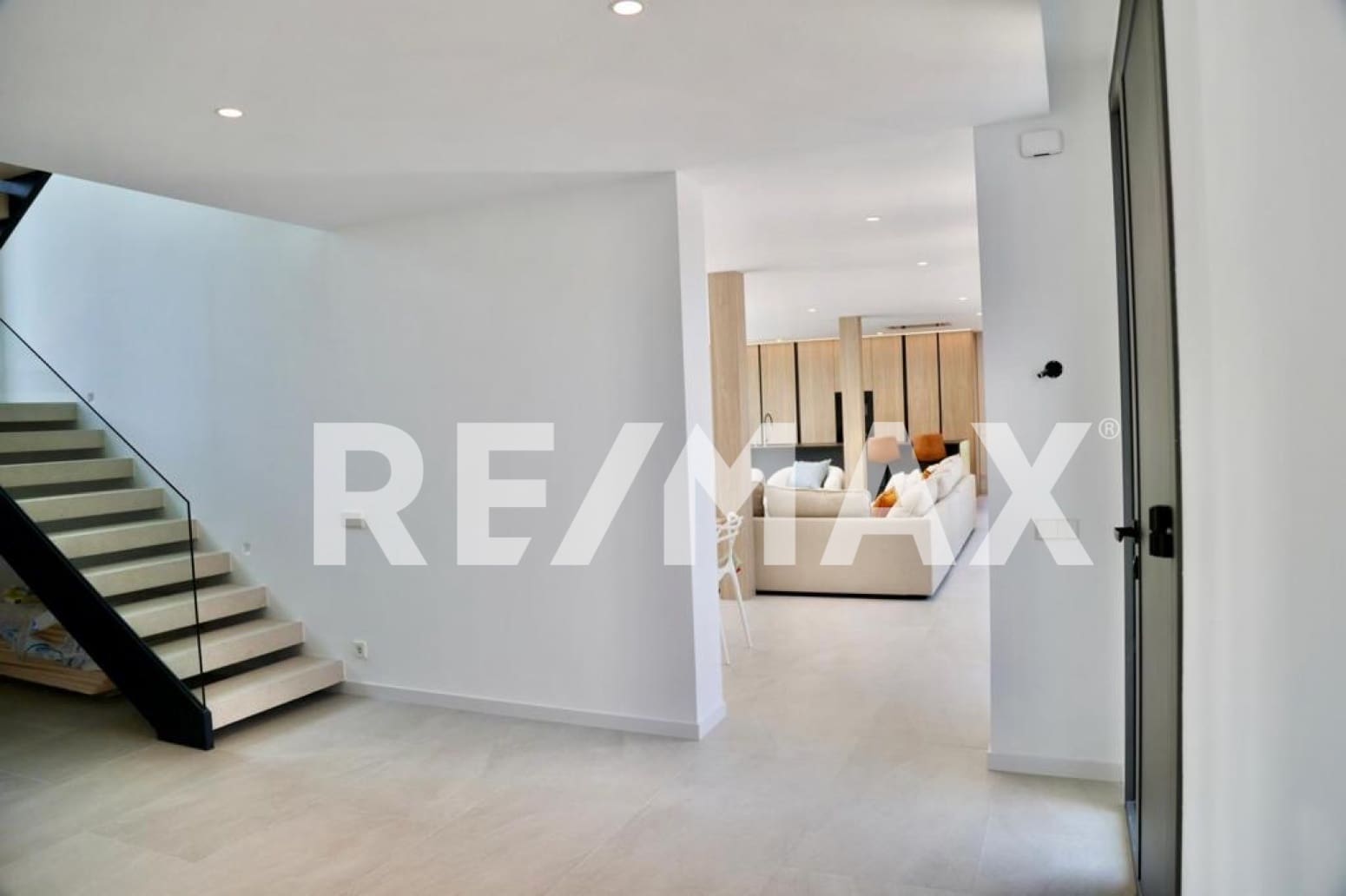 5 soverom Villa til salgs i Roca Llisa med svømmebasseng garasje - € 3 500 000 (Ref: 9170466)