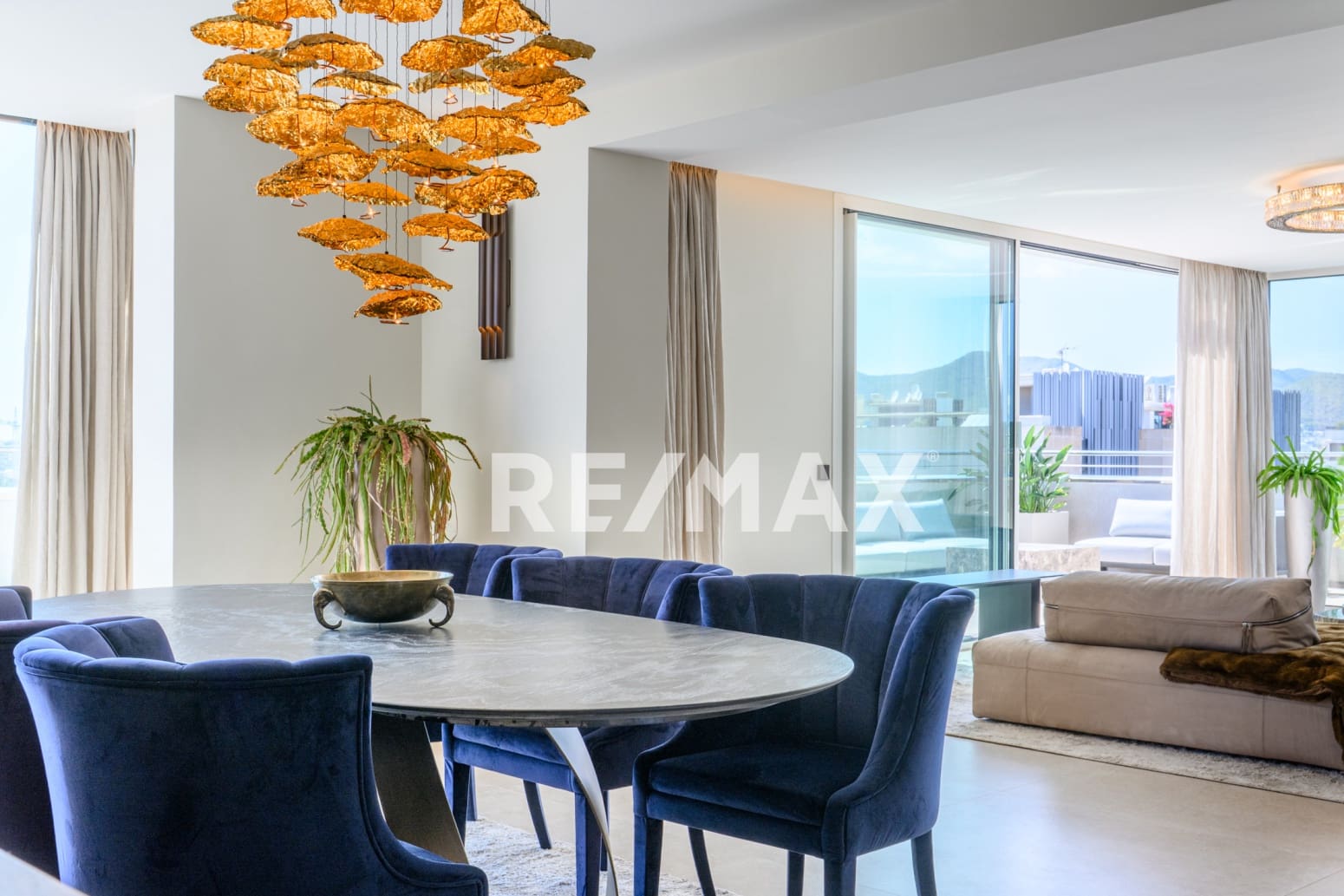 3 bedroom Flat for sale in Ibiza / Eivissa town with garage - € 2,950,000 (Ref: 9211090)