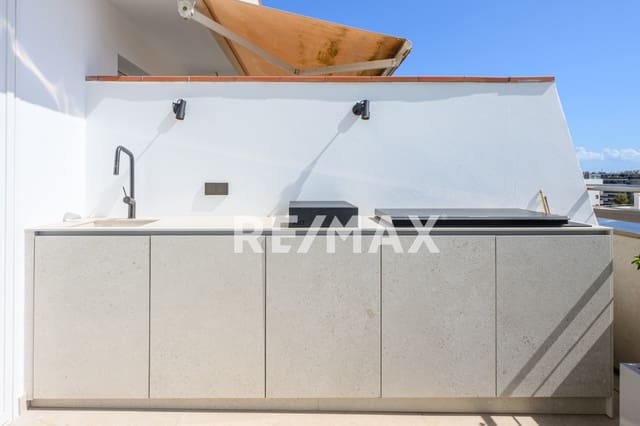 3 bedroom Flat for sale in Ibiza / Eivissa town with garage - € 2,950,000 (Ref: 9211090)