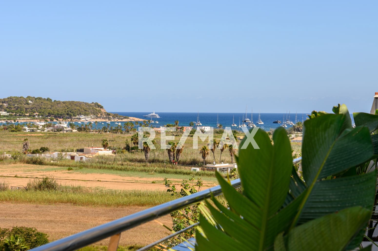 3 bedroom Flat for sale in Ibiza / Eivissa town with garage - € 2,950,000 (Ref: 9211090)