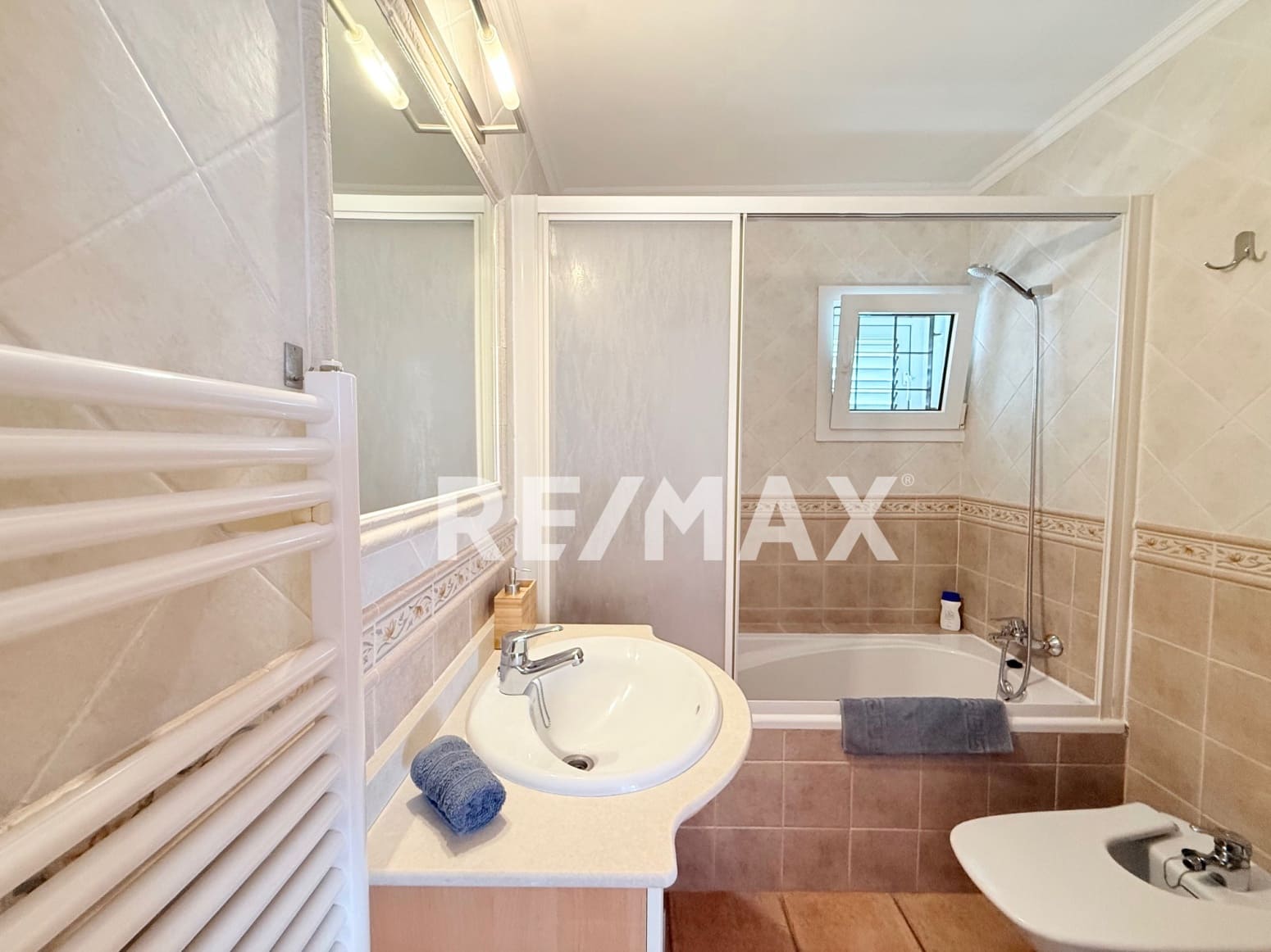 4 sypialnia Willa do wynajęcia w Santa Eulalia / Santa Eularia z basenem garażem - 6 600 € (Ref: 9227481)