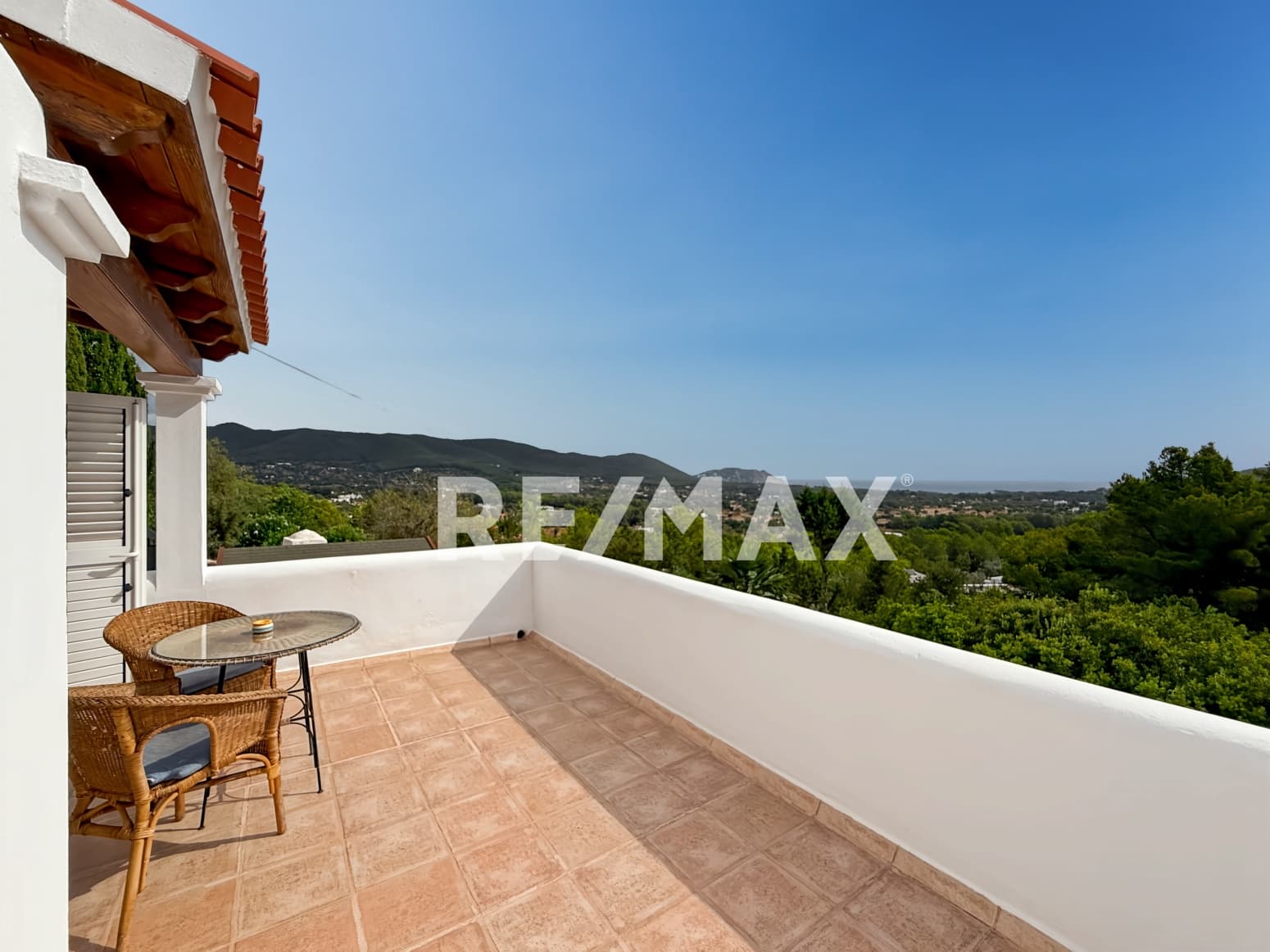 4 sypialnia Willa do wynajęcia w Santa Eulalia / Santa Eularia z basenem garażem - 6 600 € (Ref: 9227481)