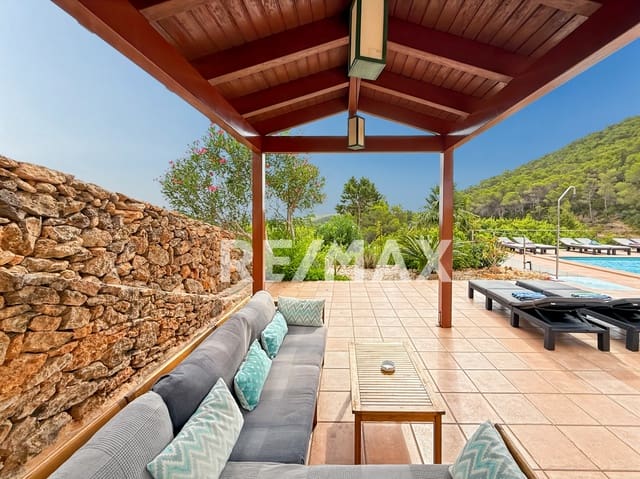 4 sovrum Villa att hyra i Sant Carles de Peralta, Santa Eulalia / Santa Eularia med pool garage - 6 600 € (Ref: 9227481)