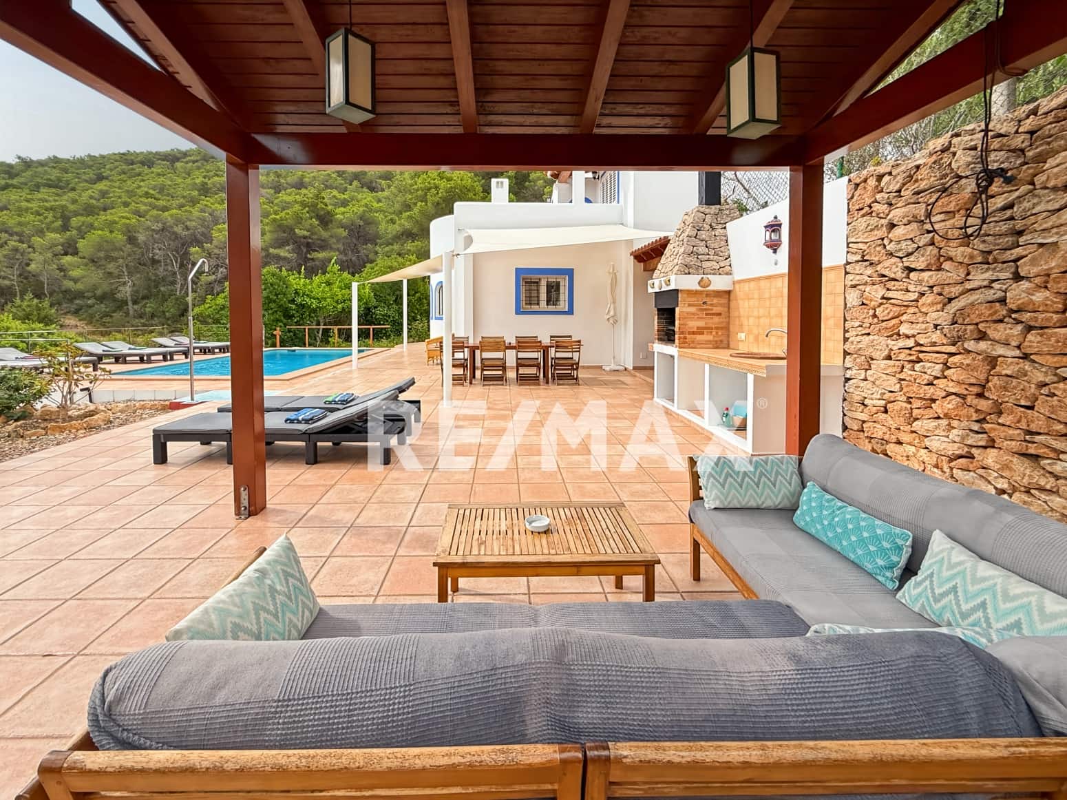 4 sypialnia Willa do wynajęcia w Santa Eulalia / Santa Eularia z basenem garażem - 6 600 € (Ref: 9227481)