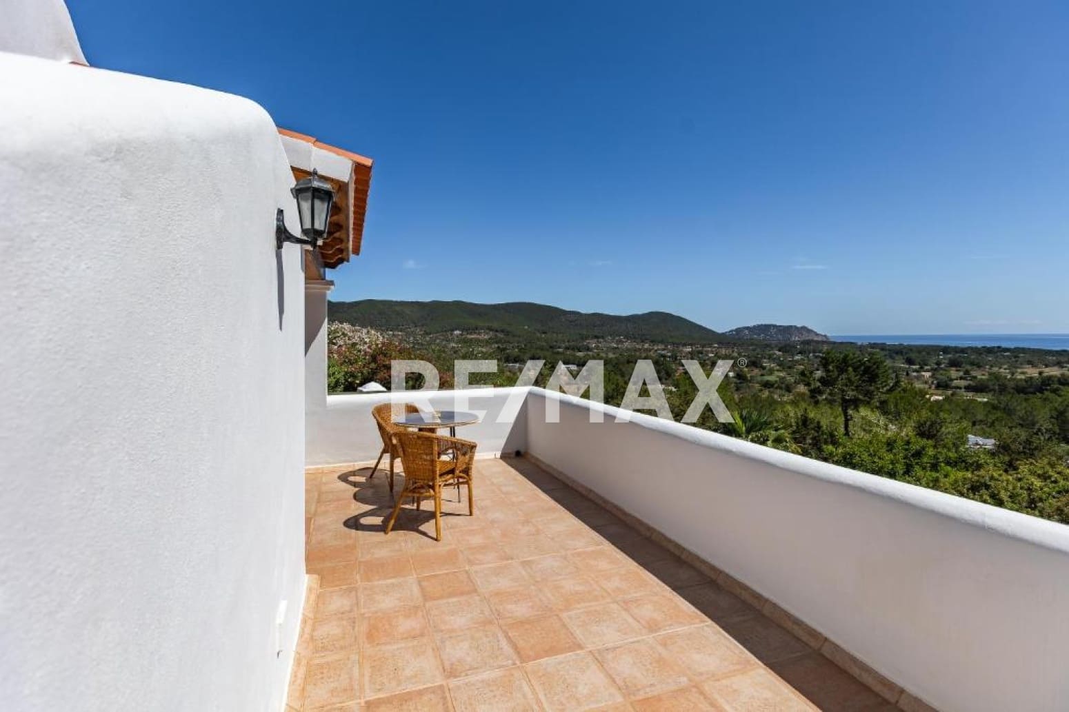 4 sypialnia Willa do wynajęcia w Santa Eulalia / Santa Eularia z basenem garażem - 6 600 € (Ref: 9227481)