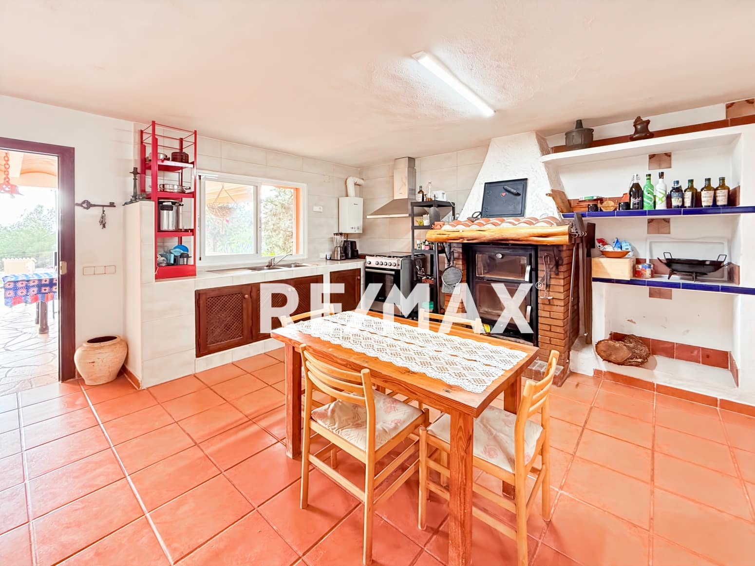 3 slaapkamer Villa te koop in Santa Gertrudis de Fruitera met garage - € 1.490.000 (Ref: 9275207)