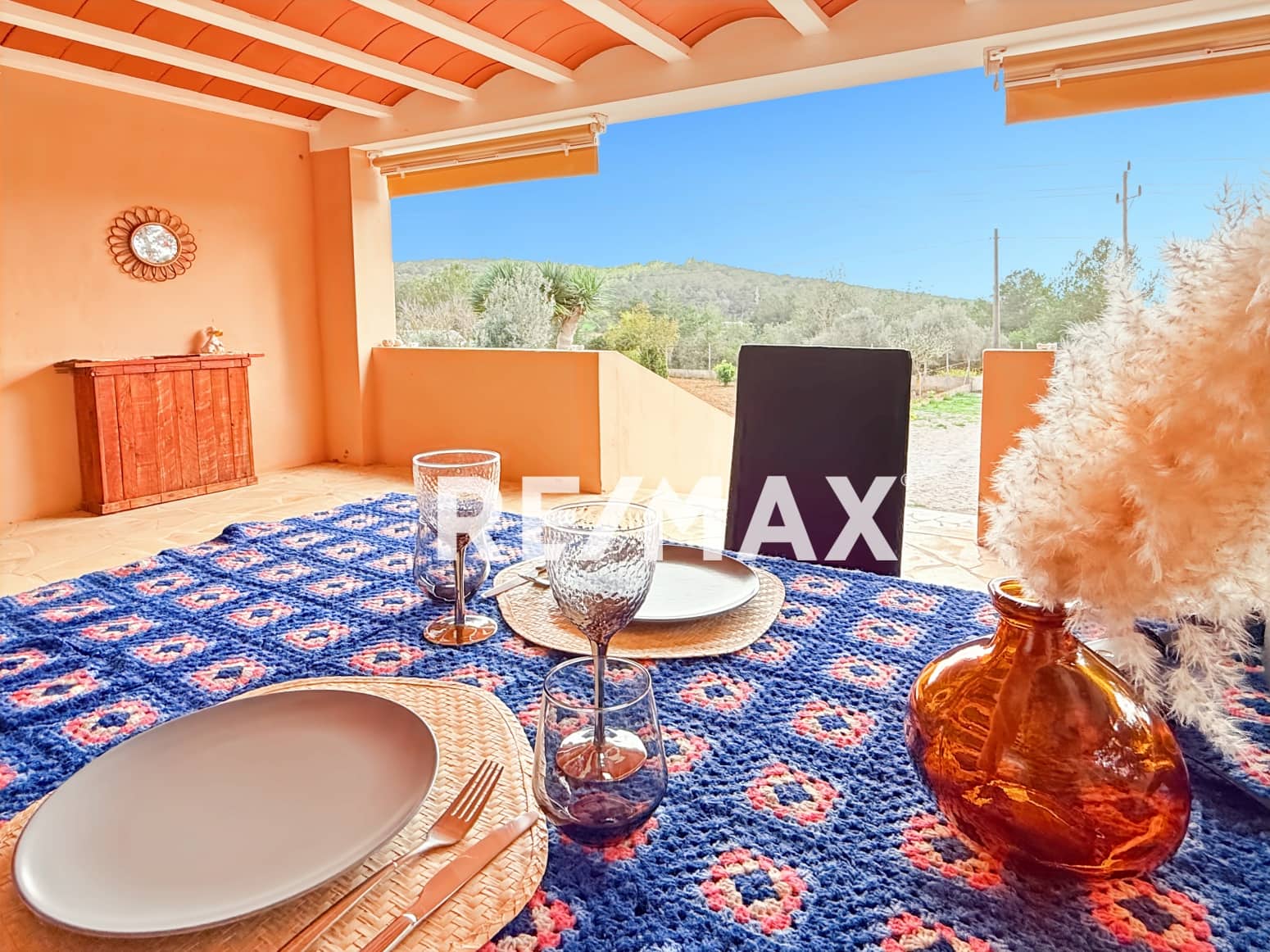 3 slaapkamer Villa te koop in Santa Gertrudis de Fruitera met garage - € 1.490.000 (Ref: 9275207)