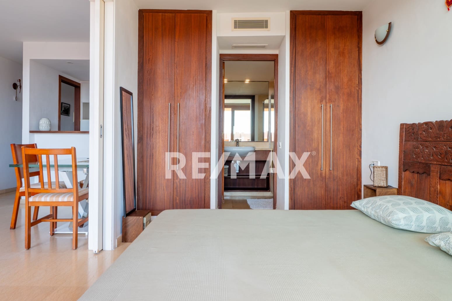 2 soveværelse Lejlighed til salg i San Jose / Sant Josep de Sa Talaia - € 435.000 (Ref: 9301989)